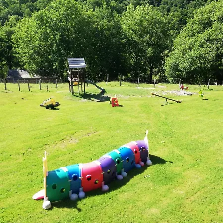 אתר קמפינג Ma En Aveyron