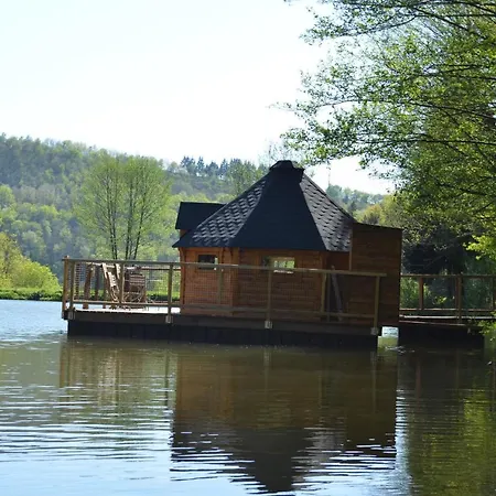 Ma En Aveyron אתר קמפינג